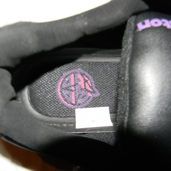 2004 eS K6 x Anthrax Prototype Shoe - Pair #5 - Picture 2 of 8